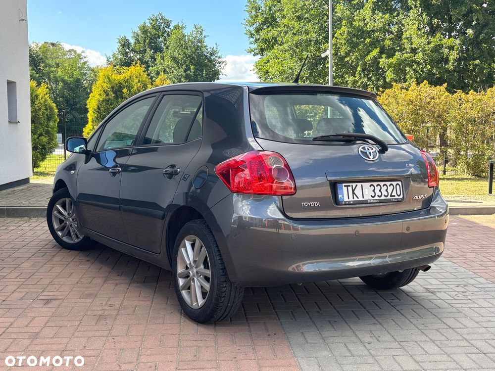 Toyota Auris 1.6 VVT-i Premium - 4