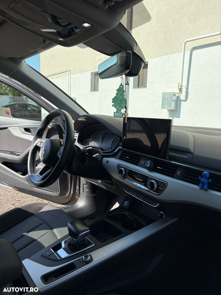 Audi A4 Limuzina 35 TFSI S tronic MHEV Basic - 4