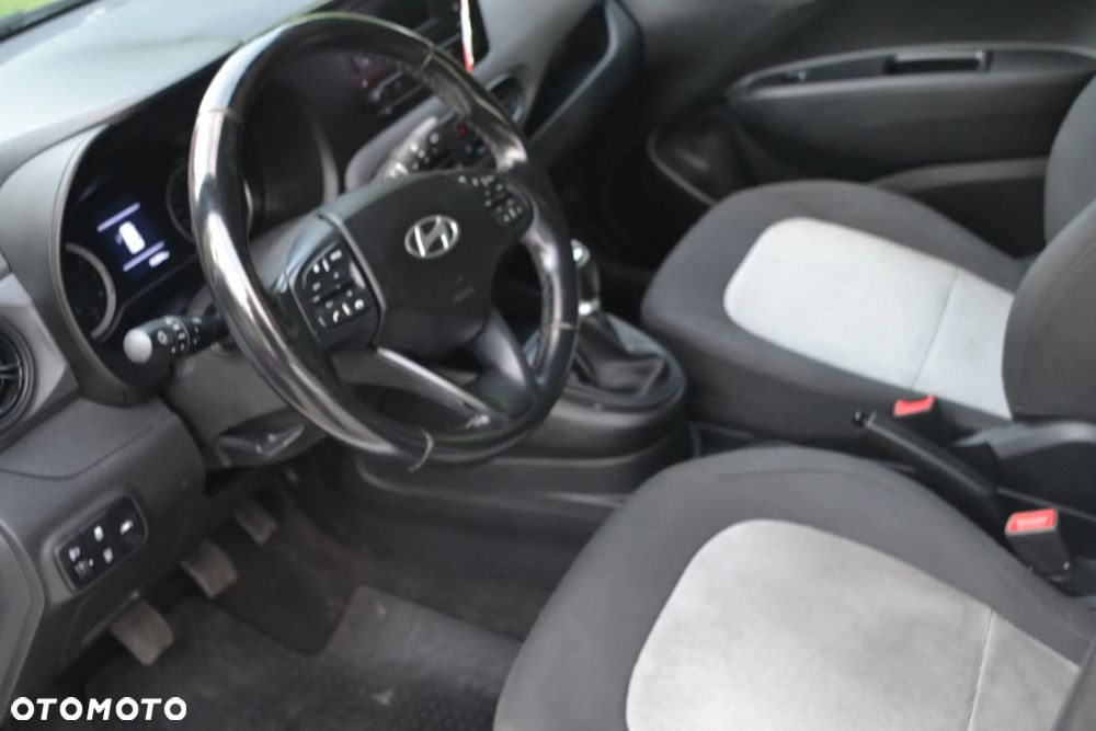 Hyundai i10 1.0 blue Pure - 12