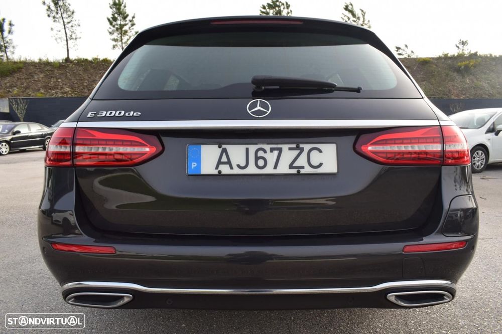 Mercedes-Benz E 300 de Avantgarde - 15