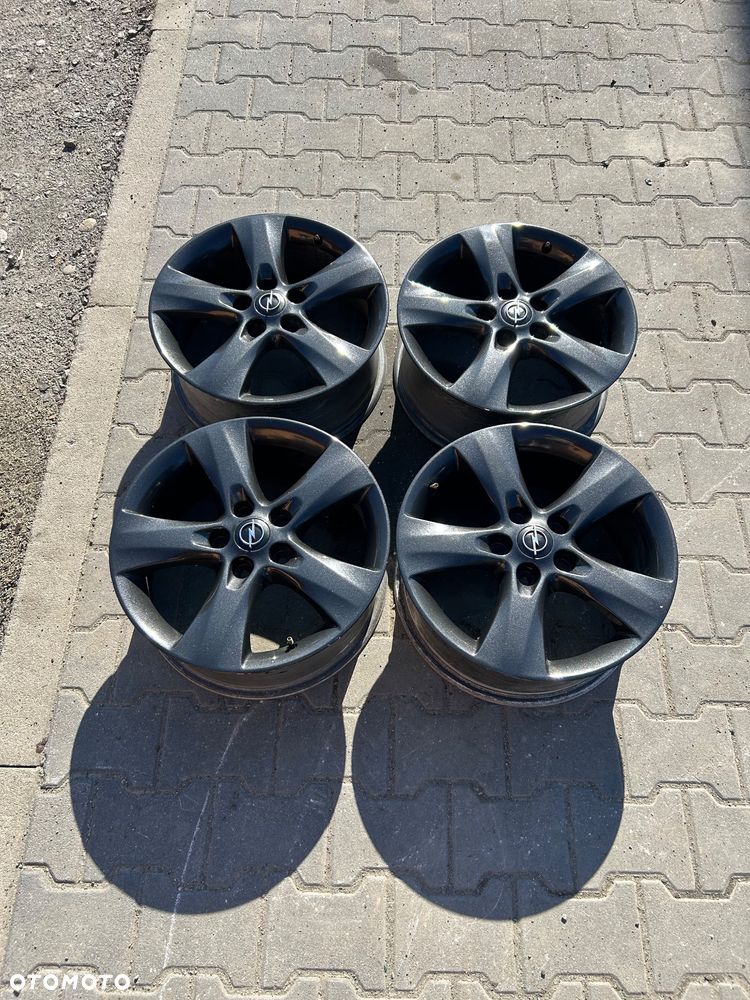 Alufelgi Opel 17 cali 5x115 Astra J K Zafira C Insignia B - 1