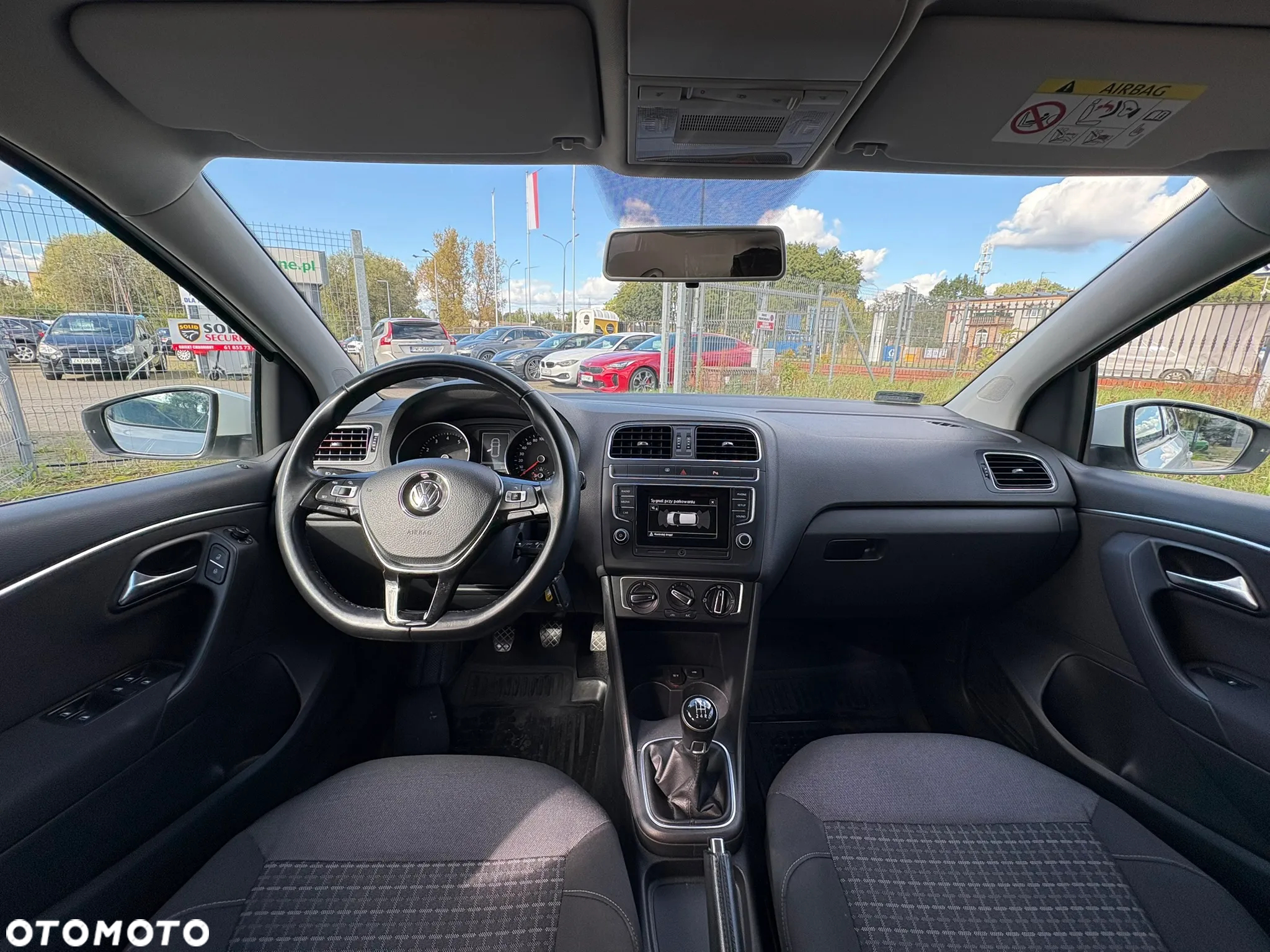 Volkswagen Polo 1.0 Comfortline - 22