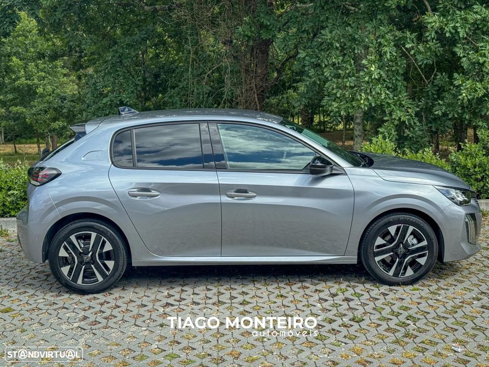 Peugeot 208 1.2 PureTech Allure - 38