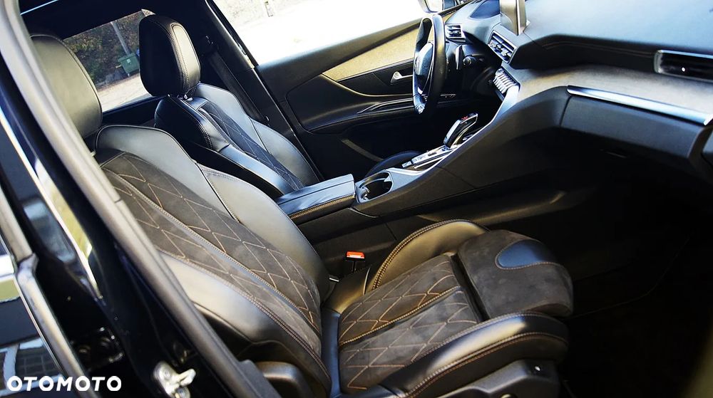 Peugeot 5008 2.0 BlueHDI GT S&S EAT8 - 29