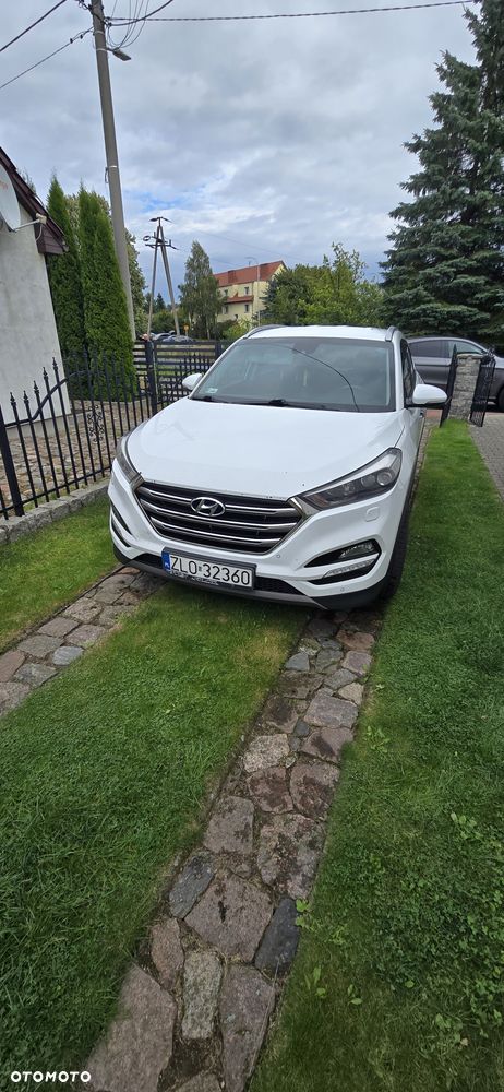Hyundai Tucson - 1