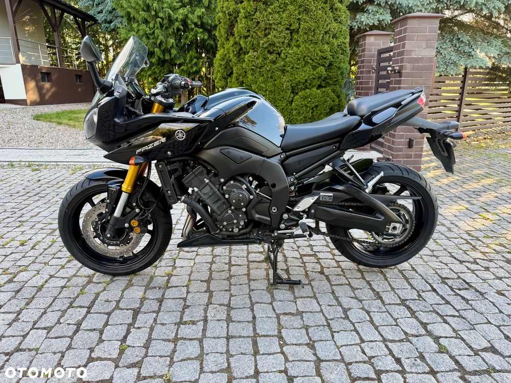 Yamaha FZ8 - 7