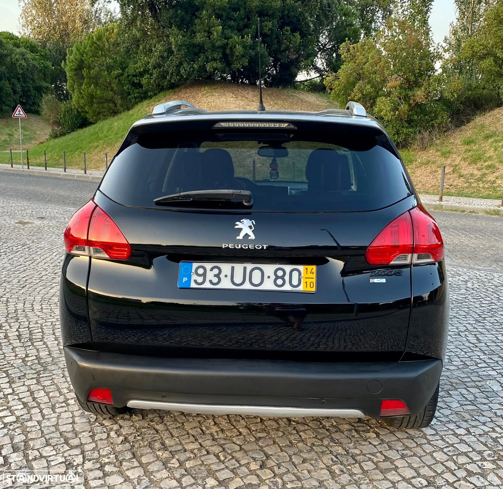 Peugeot 2008 e-HDi FAP 92 ETG6 STOP & START Allure - 3