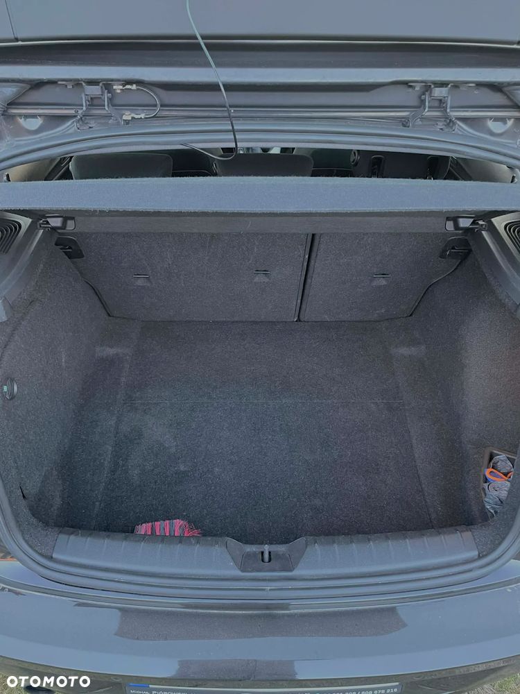 BMW Seria 1 116i - 20