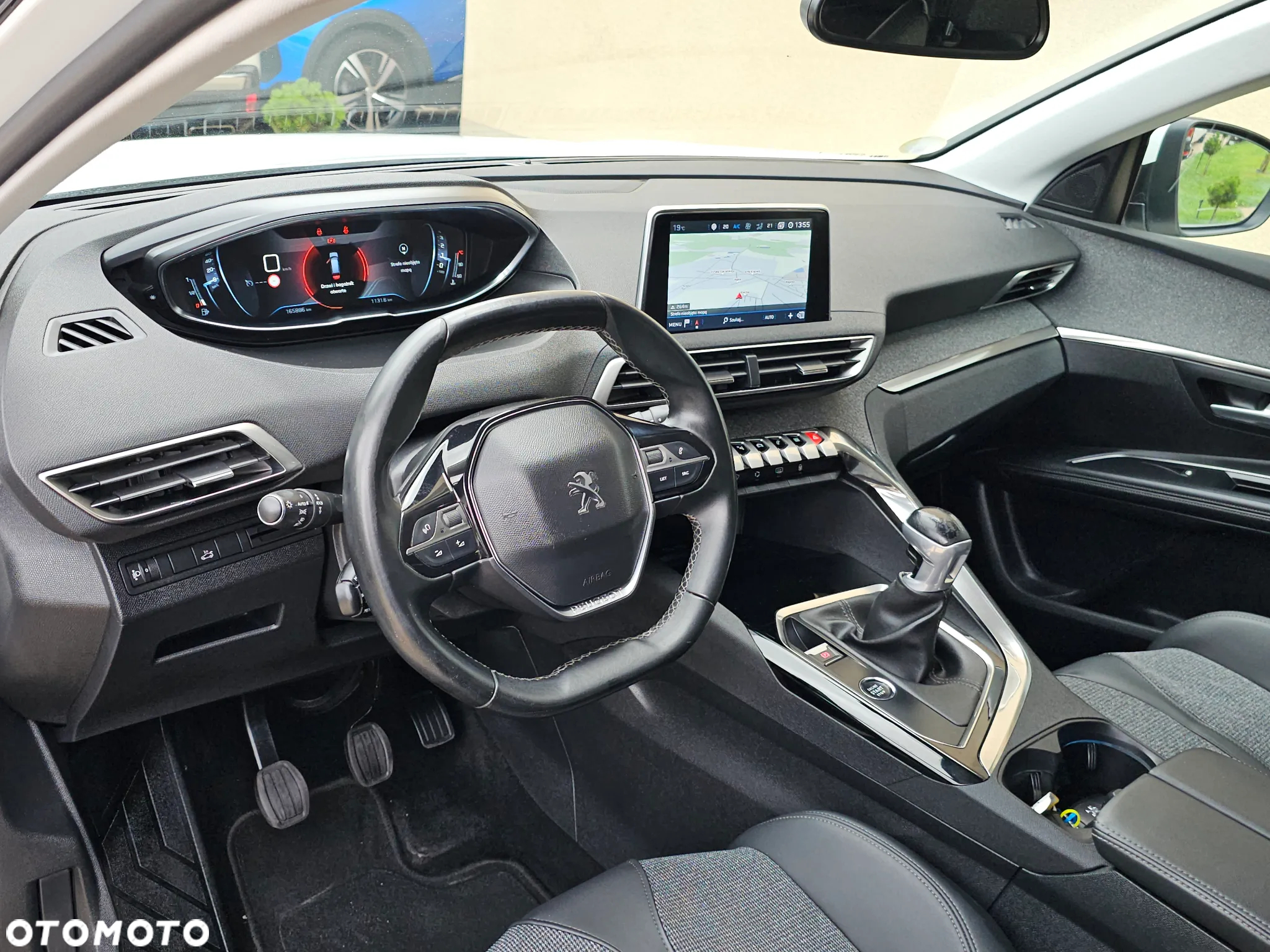 Peugeot 5008 BlueHDI 130 Allure Business-Paket - 24