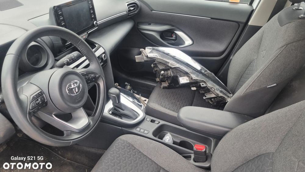 Toyota Yaris Cross Hybrid 1.5 Comfort - 5