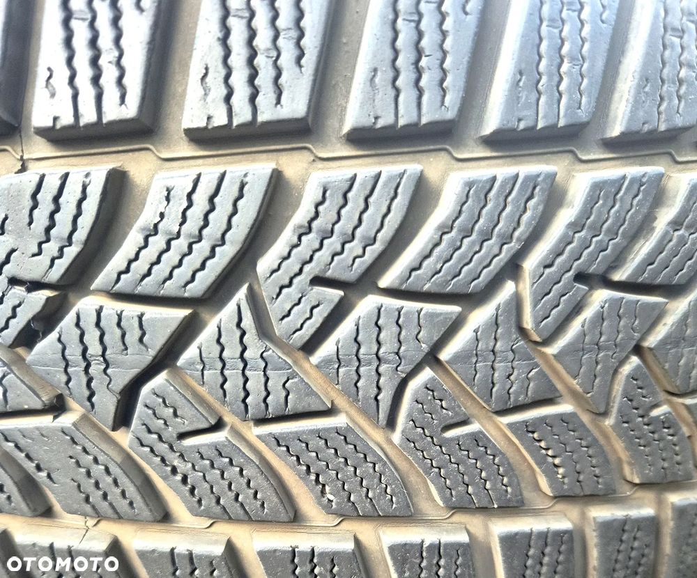 Sprzedam kompletne koła zimowe Dunlop 205/55 R 16 - 2