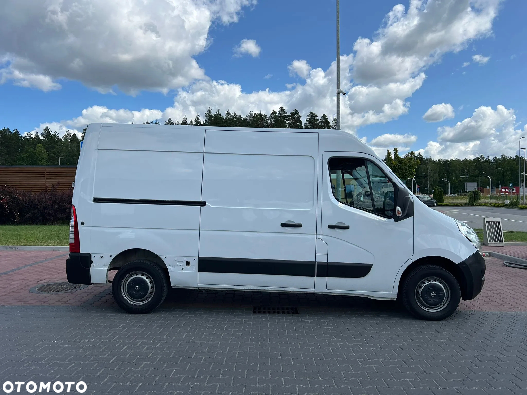 Opel Movano - 11