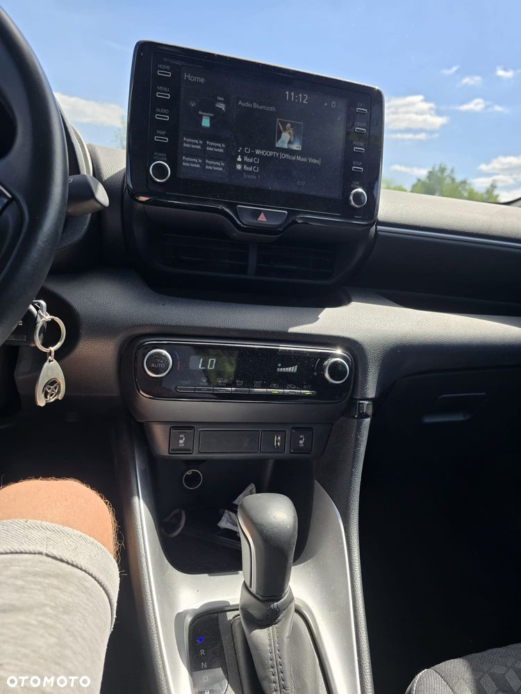 Toyota Yaris - 5