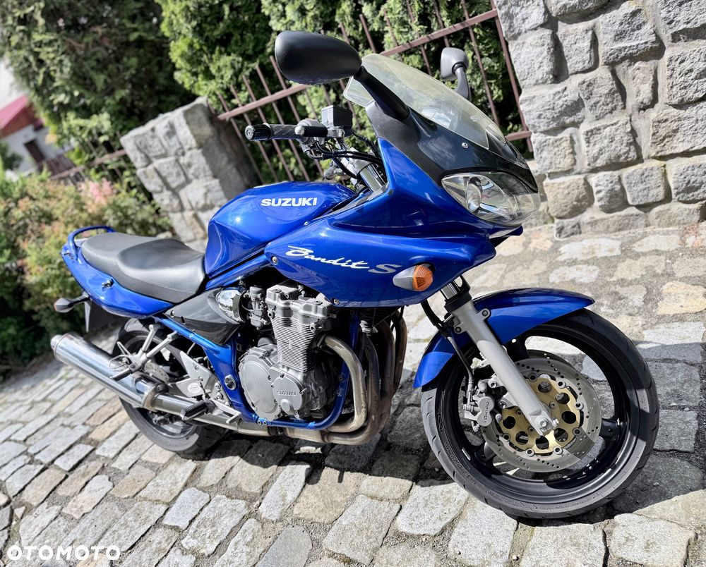 Suzuki Bandit - 1