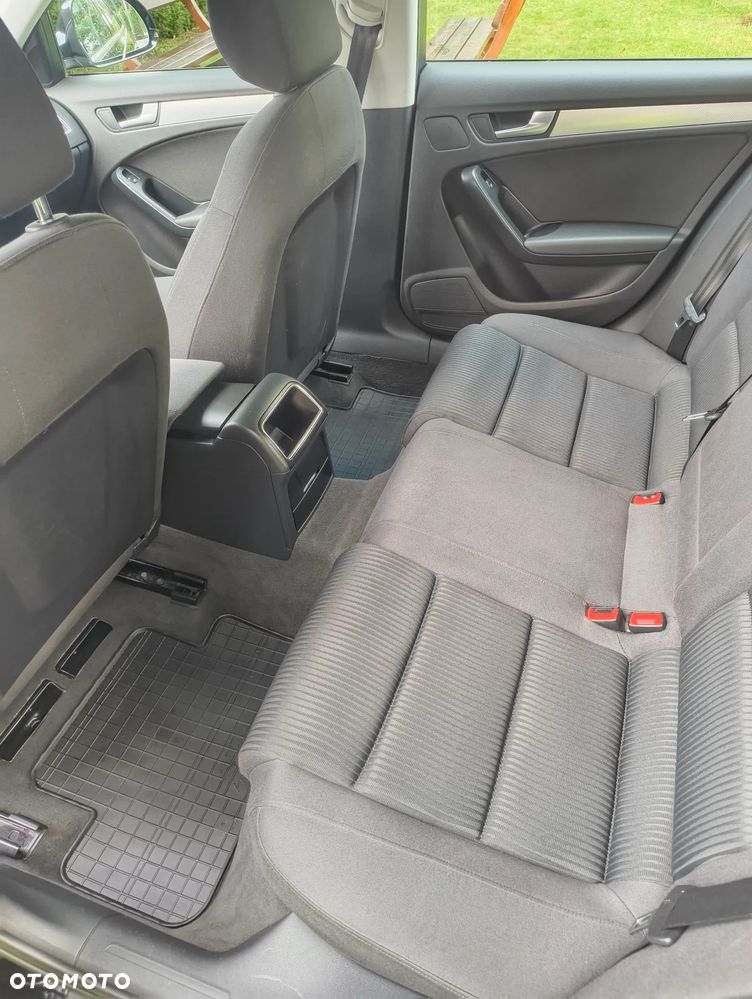 Audi A4 Limousine 2.0 TDI DPF Ambition - 6