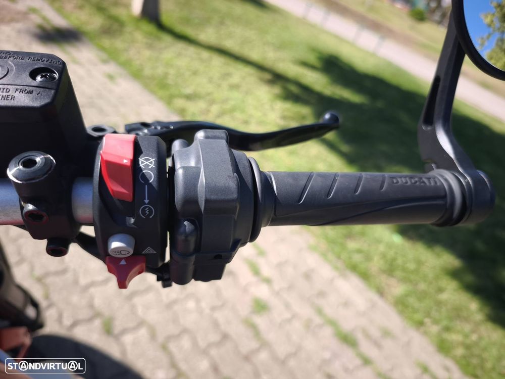 Ducati Scrambler 800 Icon - 10