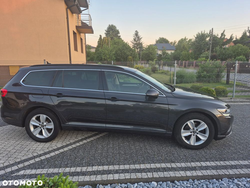 Volkswagen Passat 2.0 TDI (BlueMotion Technology) Comfortline - 4