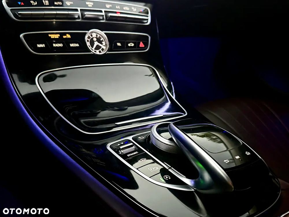 Mercedes-Benz CLS 450 4Matic 9G-TRONIC AMG Line - 15