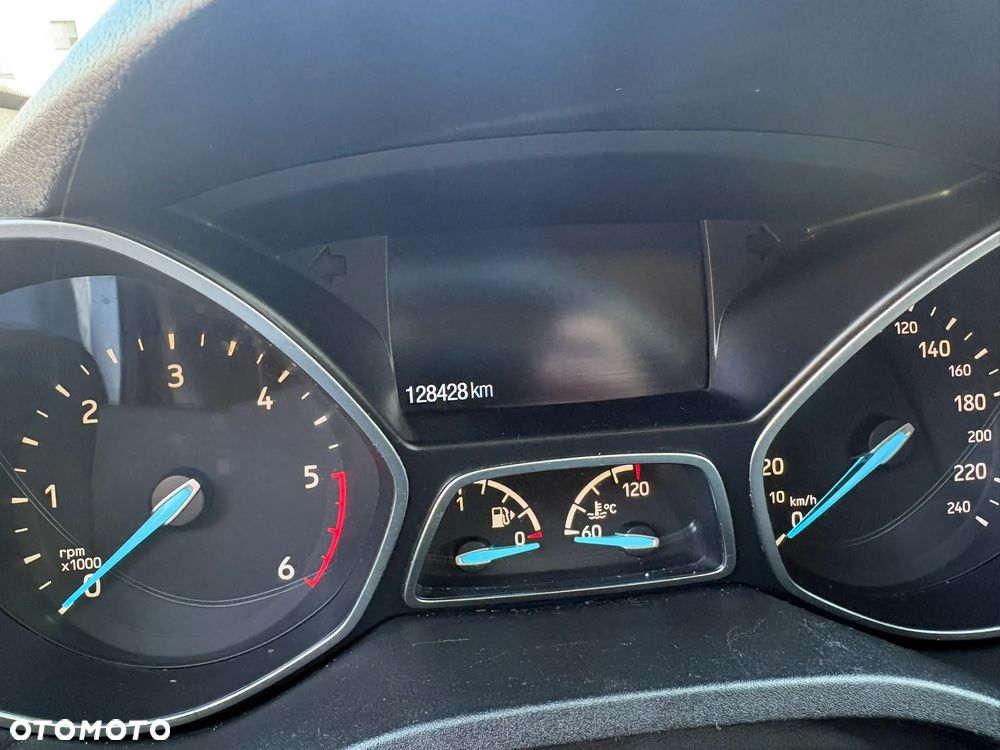 Ford Kuga 1.5 TDCi 2x4 Cool & Connect - 16