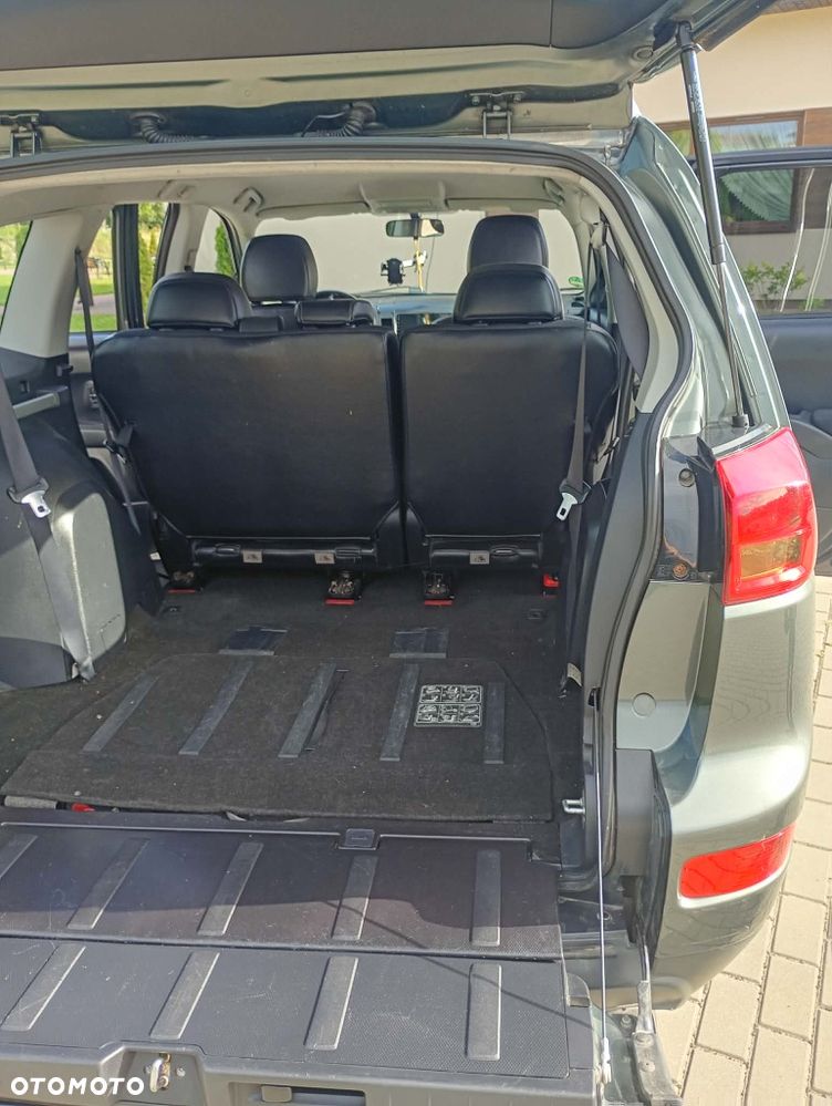 Peugeot 4007 - 6