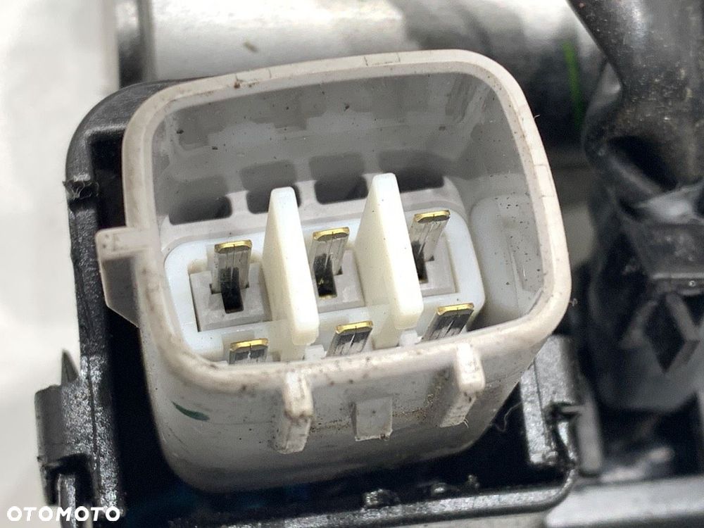 LISTWA WTRYSKOWA  SUZUKI SX4 S-CROSS (JY) 2013 - 2022 1.4 Hybrid (Mild Hybrid) (AKK 414) 95 kW [129 - 4