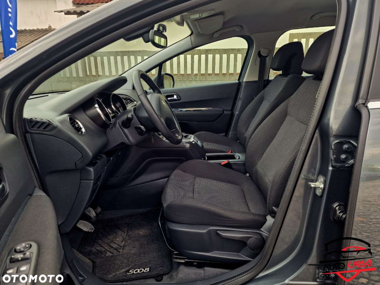 Peugeot 5008 - 30
