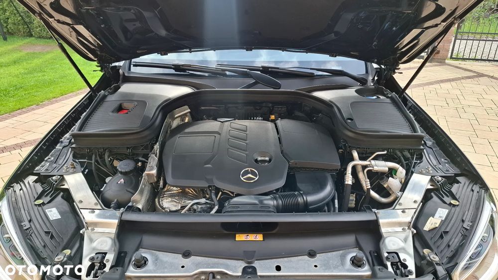 Mercedes-Benz GLC - 25