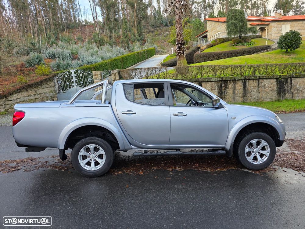 Mitsubishi L200 2.5 TD St Sport Full Box - 29