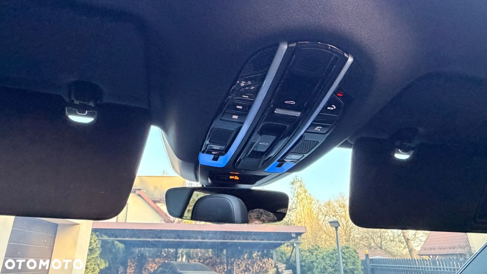 Porsche Cayenne - 13