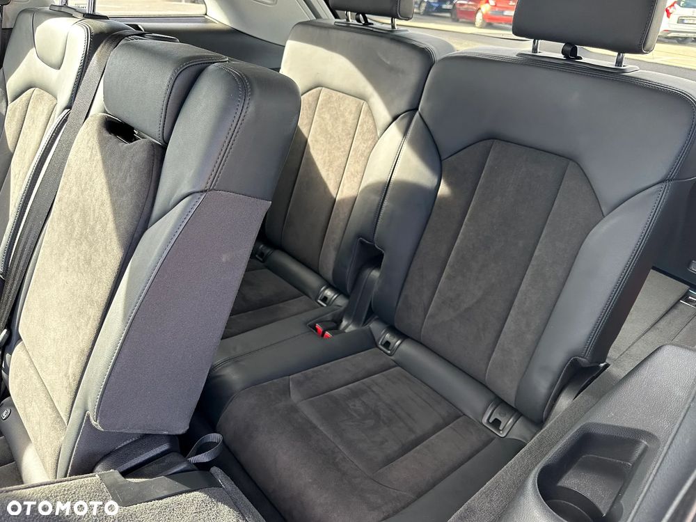 Audi Q7 3.0 TDI ultra Quattro Tiptronic - 18