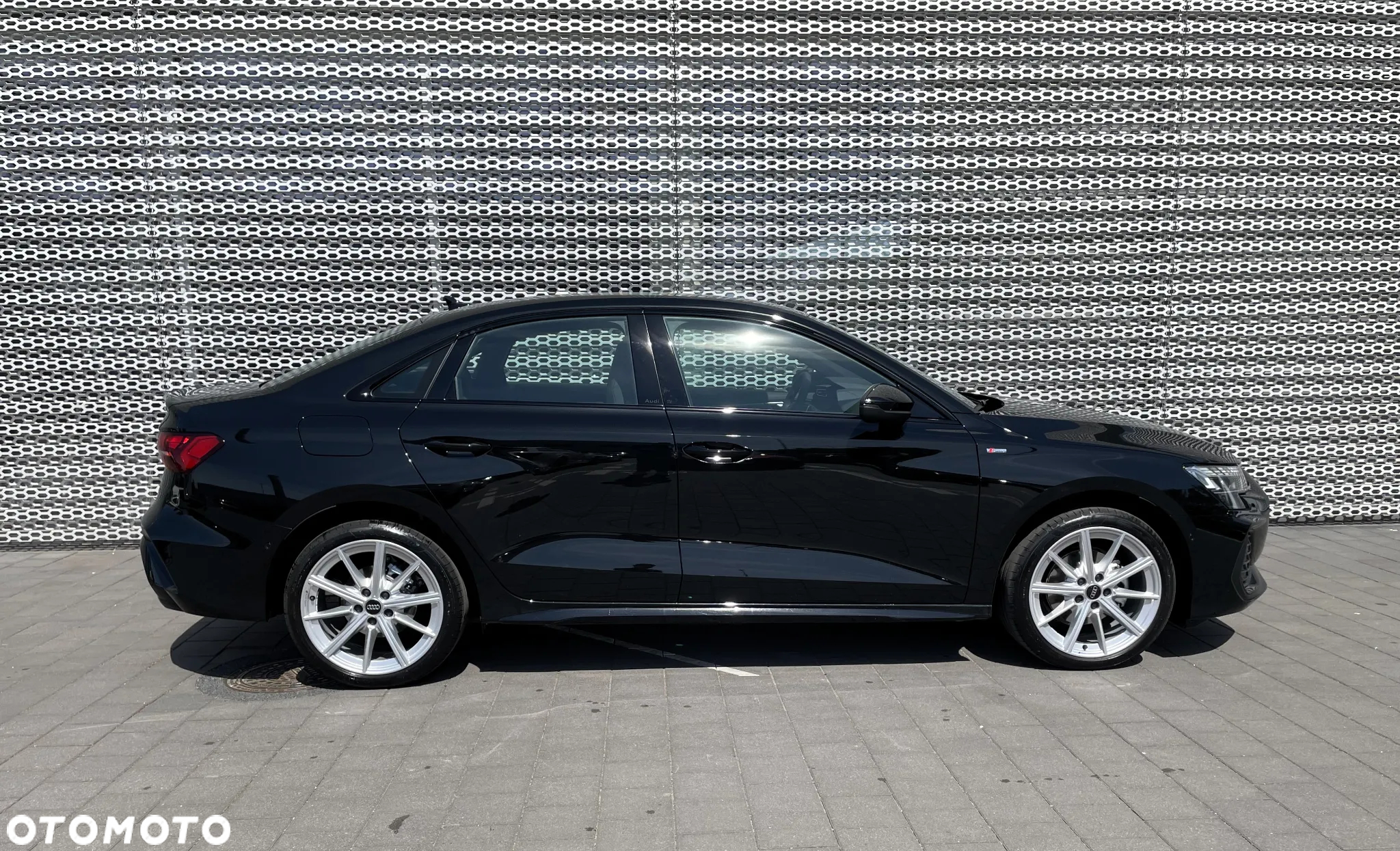 Audi A3 30 TFSI Limousine S tronic S line - 3