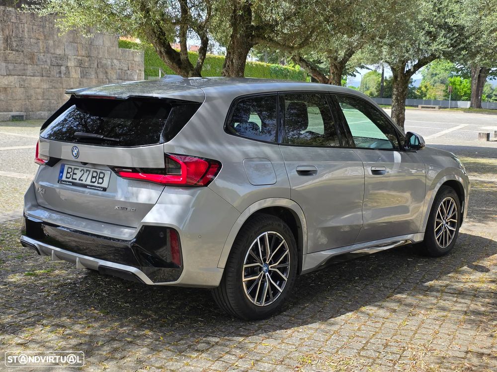 BMW iX1 xDrive30 Pack Desportivo M - 1