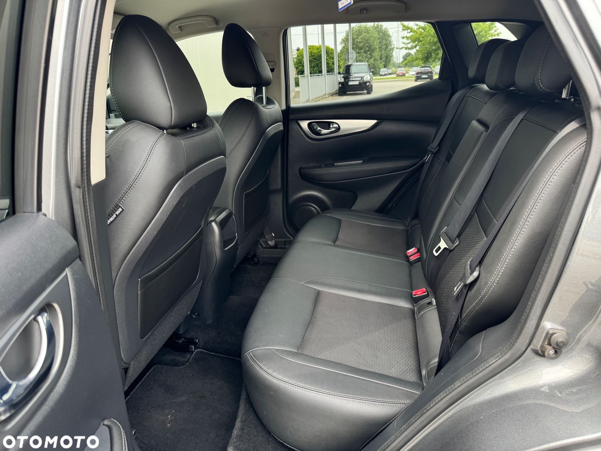 Nissan Qashqai 1.3 DIG-T Tekna - 9