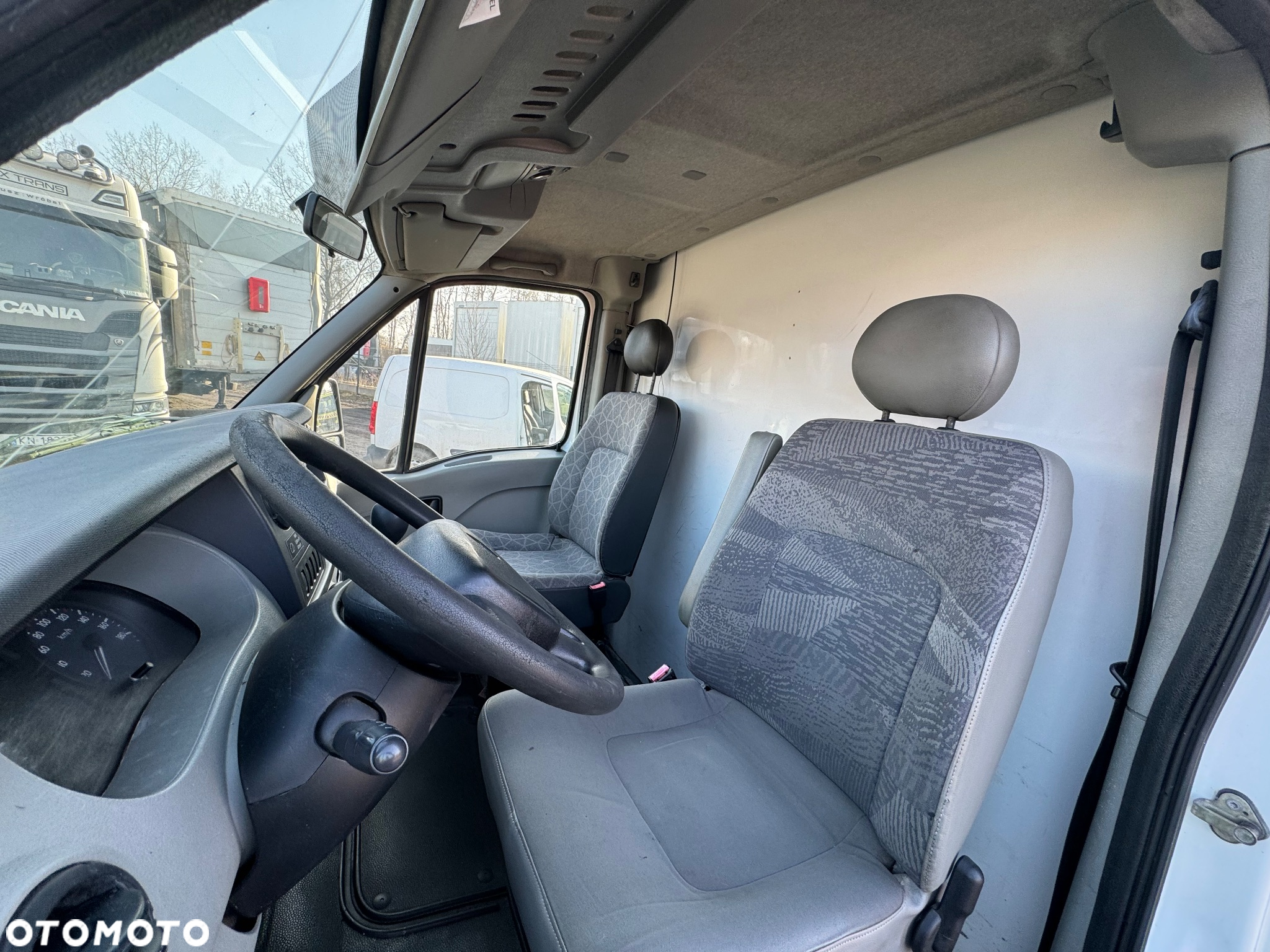 Renault Master 2009r. Kontener Niskopodłogowy Koniowóz Izoterma Max Długi Paka 410cm Winda Dhollandia - 17