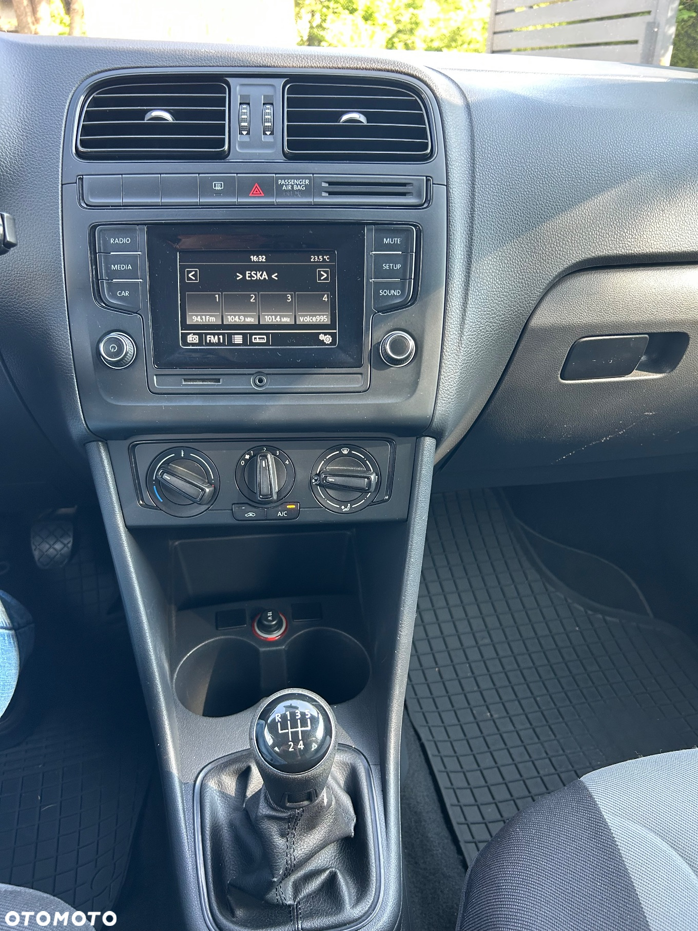Volkswagen Polo - 4