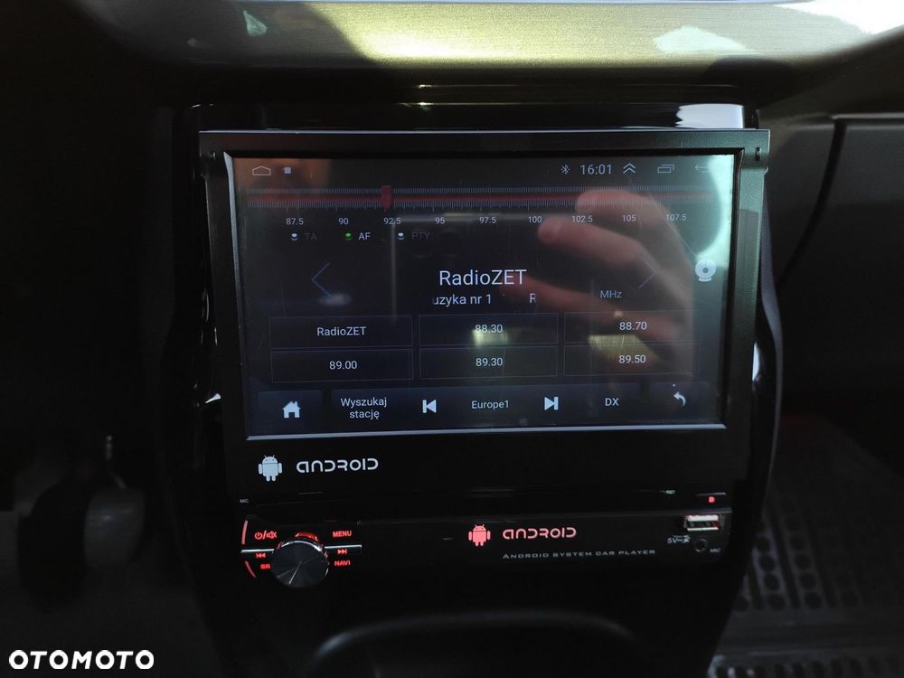 Citroën C3 VTi 95 Exclusive - 16