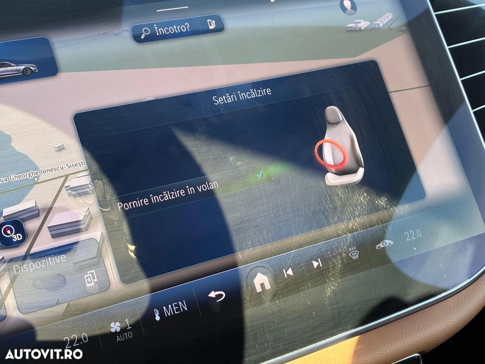 Mercedes-Benz E 300 4MATIC PHEV - 24