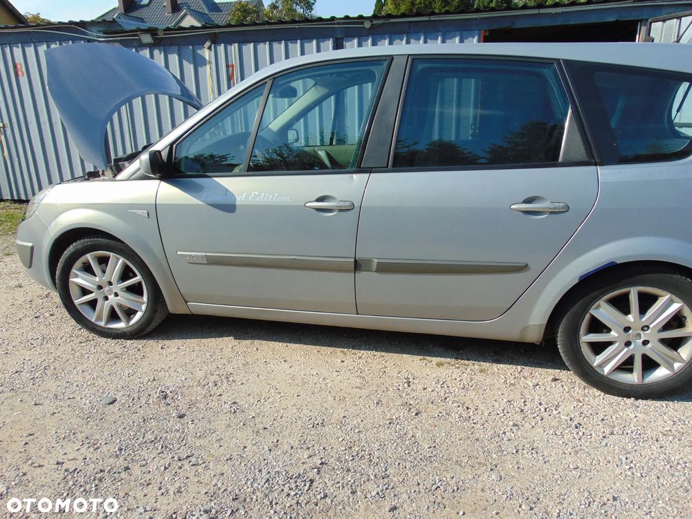 Renault Scenic 2.0T 16V Privilege - 3