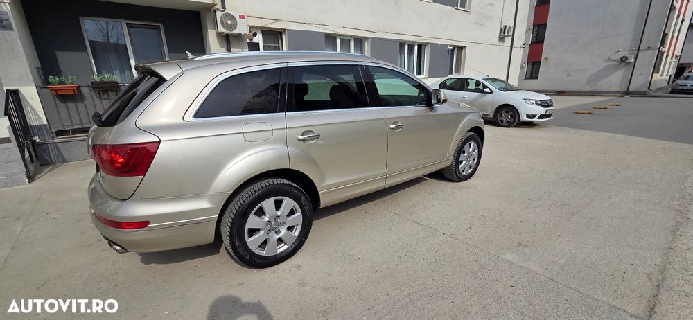 Audi Q7 3.0 TDI Quattro Tip - 8