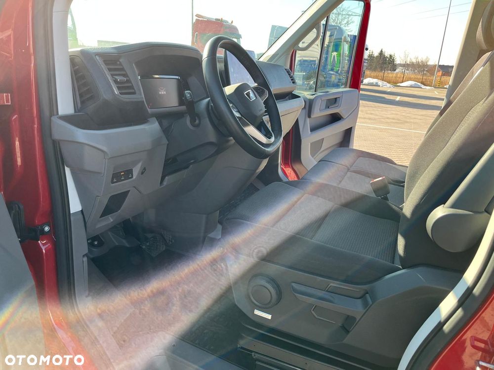 MAN TGE 3.180 4X2F SB - 18