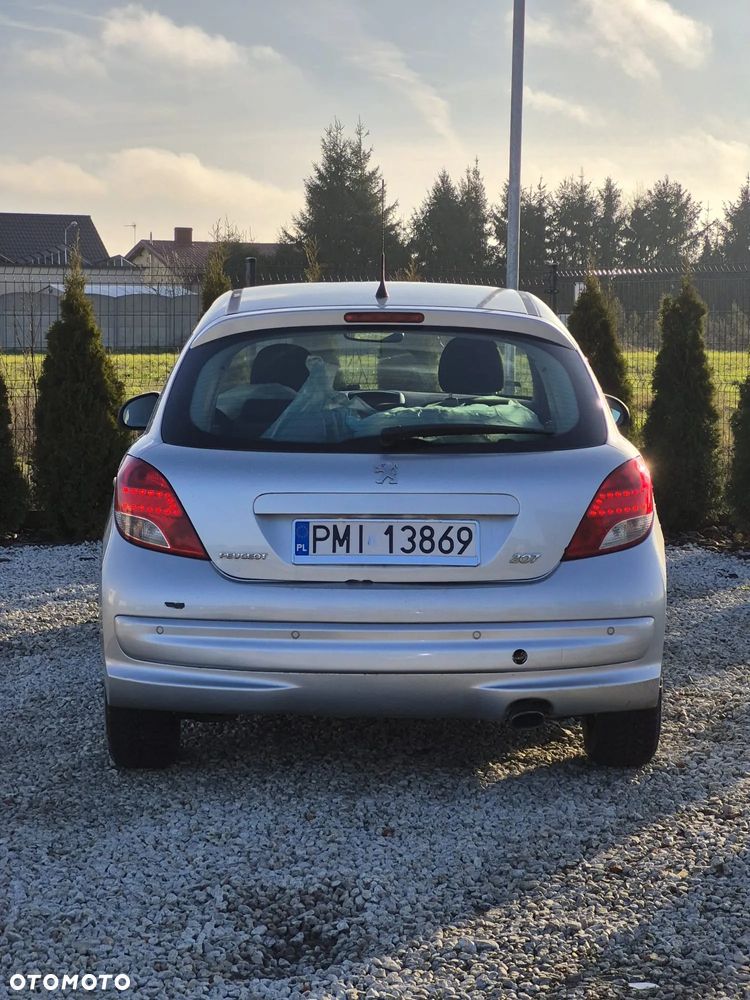 Peugeot 207 1.6 HDi - 9