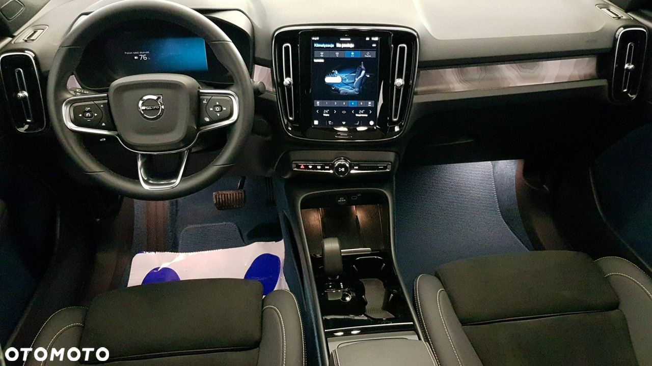 Volvo C40 P6 Recharge Plus - 19