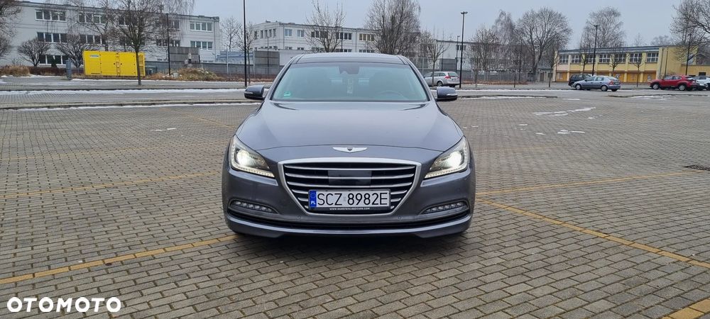 Genesis G80 - 8