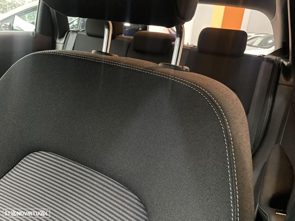 Mercedes-Benz B 180 d Style - 29