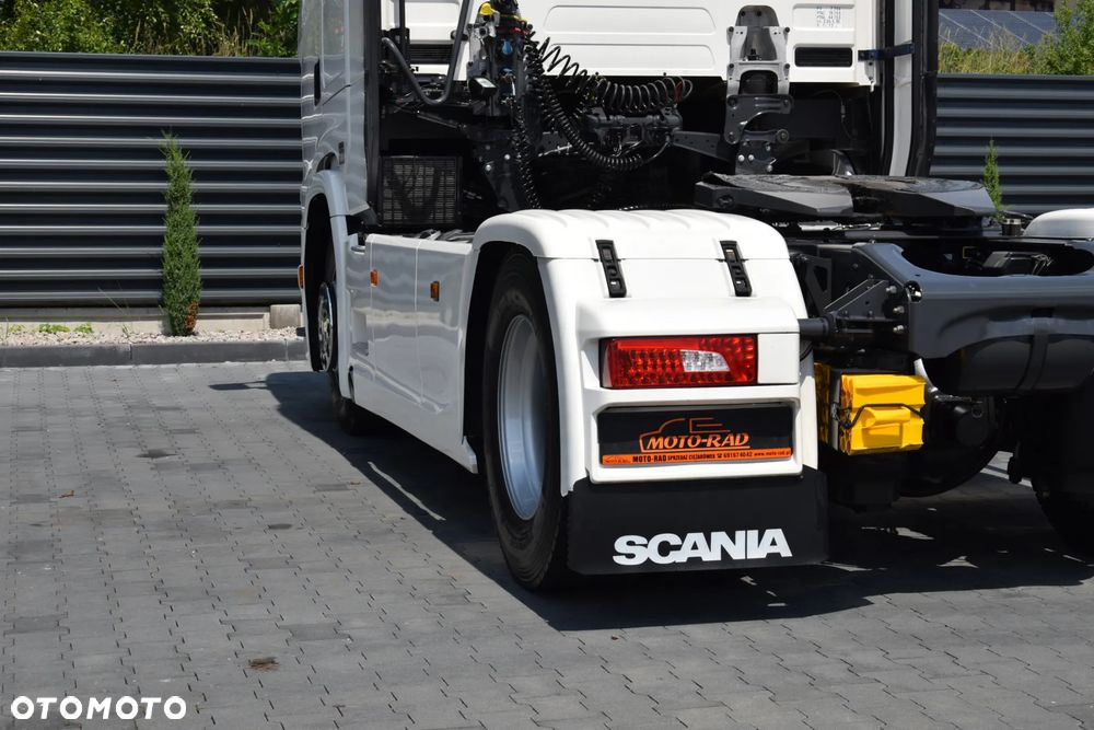 Scania 500S / FULL AIRMATIC / HYDRAULIKA / RETARDER / KLIMATYZACJA POSTOJOWA / ACC / KLIMA / 2 ZBIORNIKI PALIWA / FULL LEDY / FULL SPOILERY / SERWISOWANA / SPROWADZONA - 15