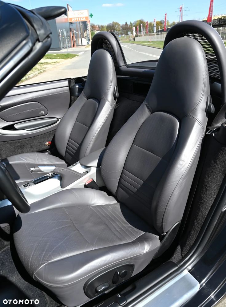 Porsche Boxster 2.7 - 34