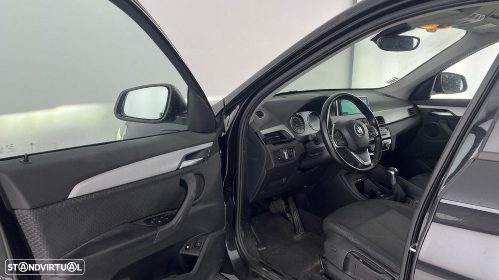 BMW X1 25 e xDrive - 14
