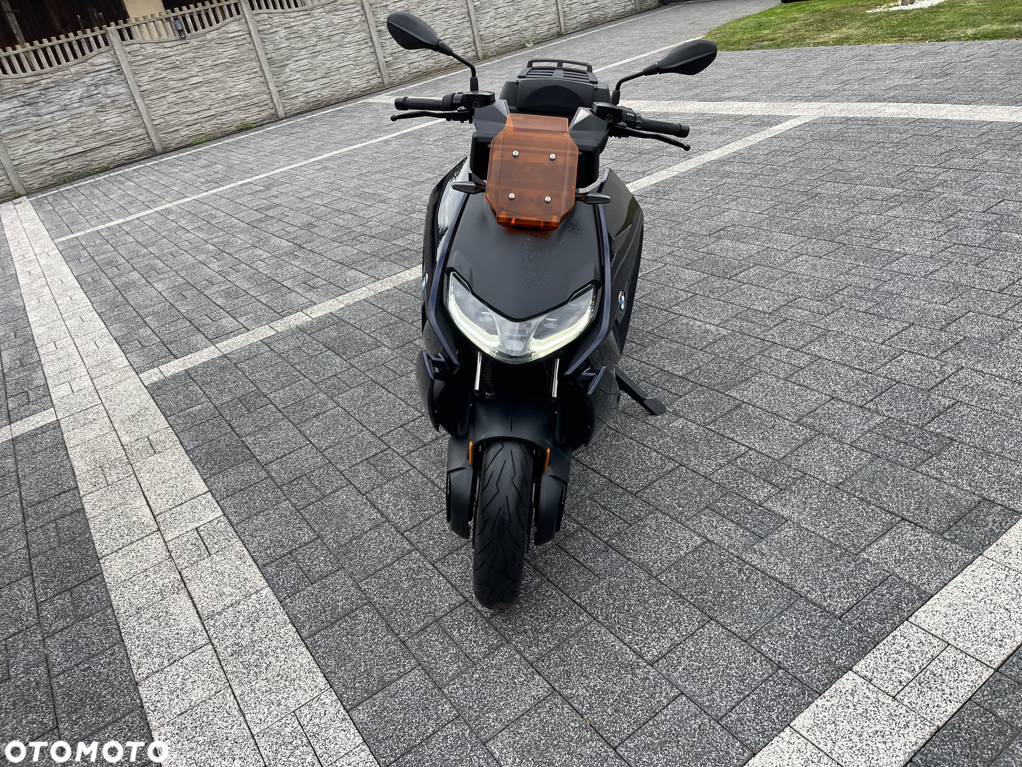 BMW CE 04 - 8