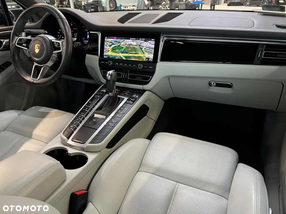 Porsche Macan Standard - 20