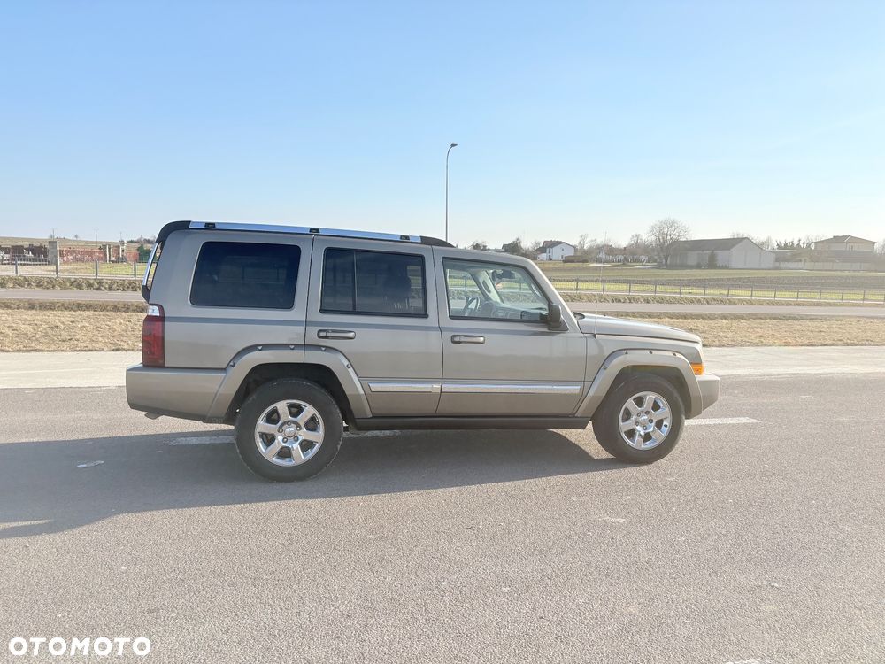Jeep Commander 4.7 V8 - 10